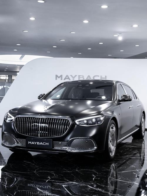 广州335岚图汽车的售后服务让用户无忧出行，迈巴赫未来的豪华车趋势