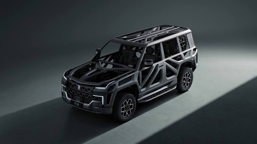 广州335仰望U8硬派越野的科技魅力，国能汽车对传统燃油车市场的冲击